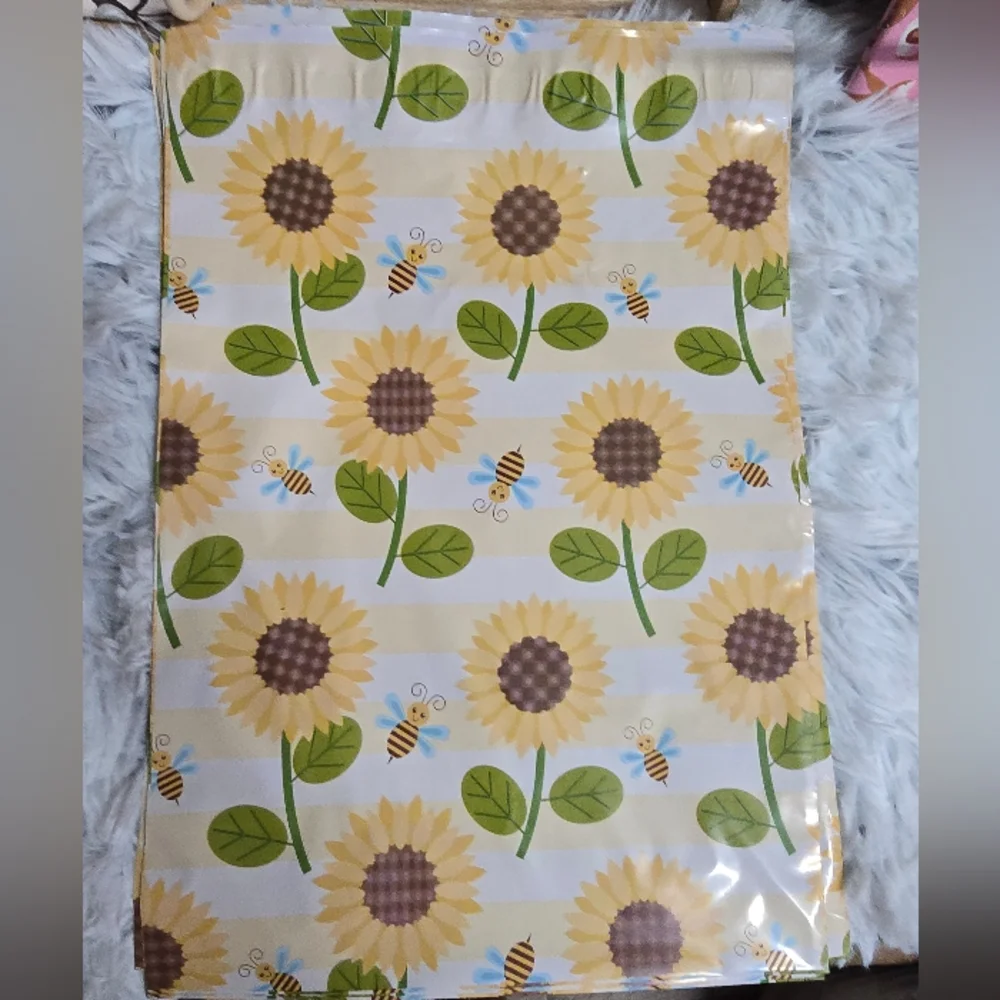 10 polymailers bees